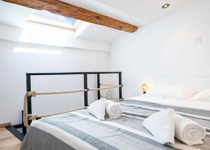 Music By Locap Group *