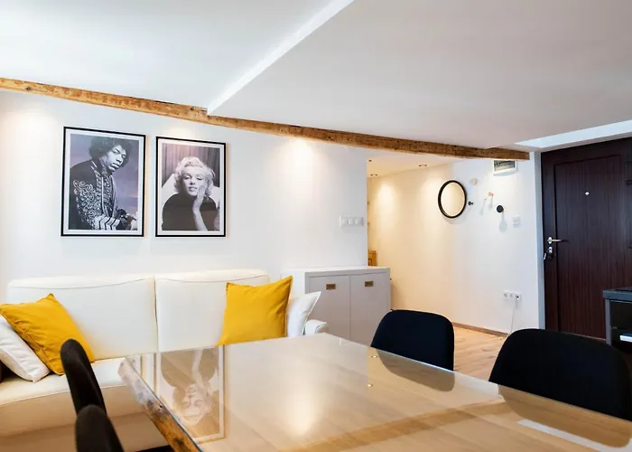 Apartman Music By Locap Group Piran